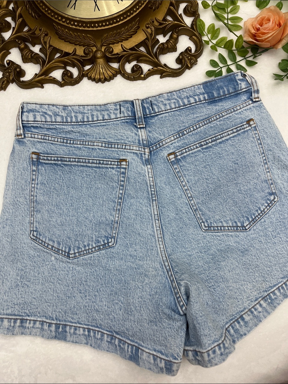 Abercrombie & Fitch The Dad Short High Rise - Picture 4 of 4